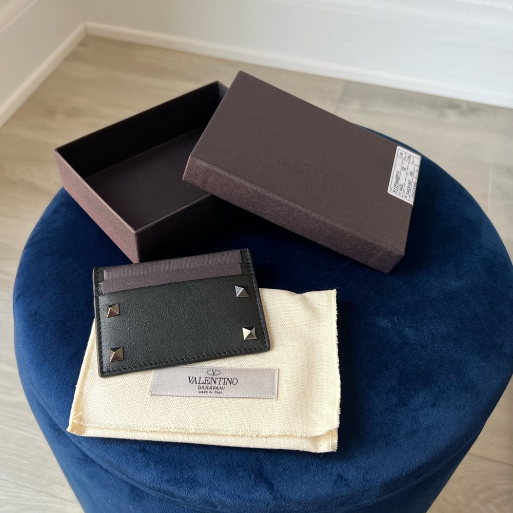 SOLD Valentino rockstud cardholder